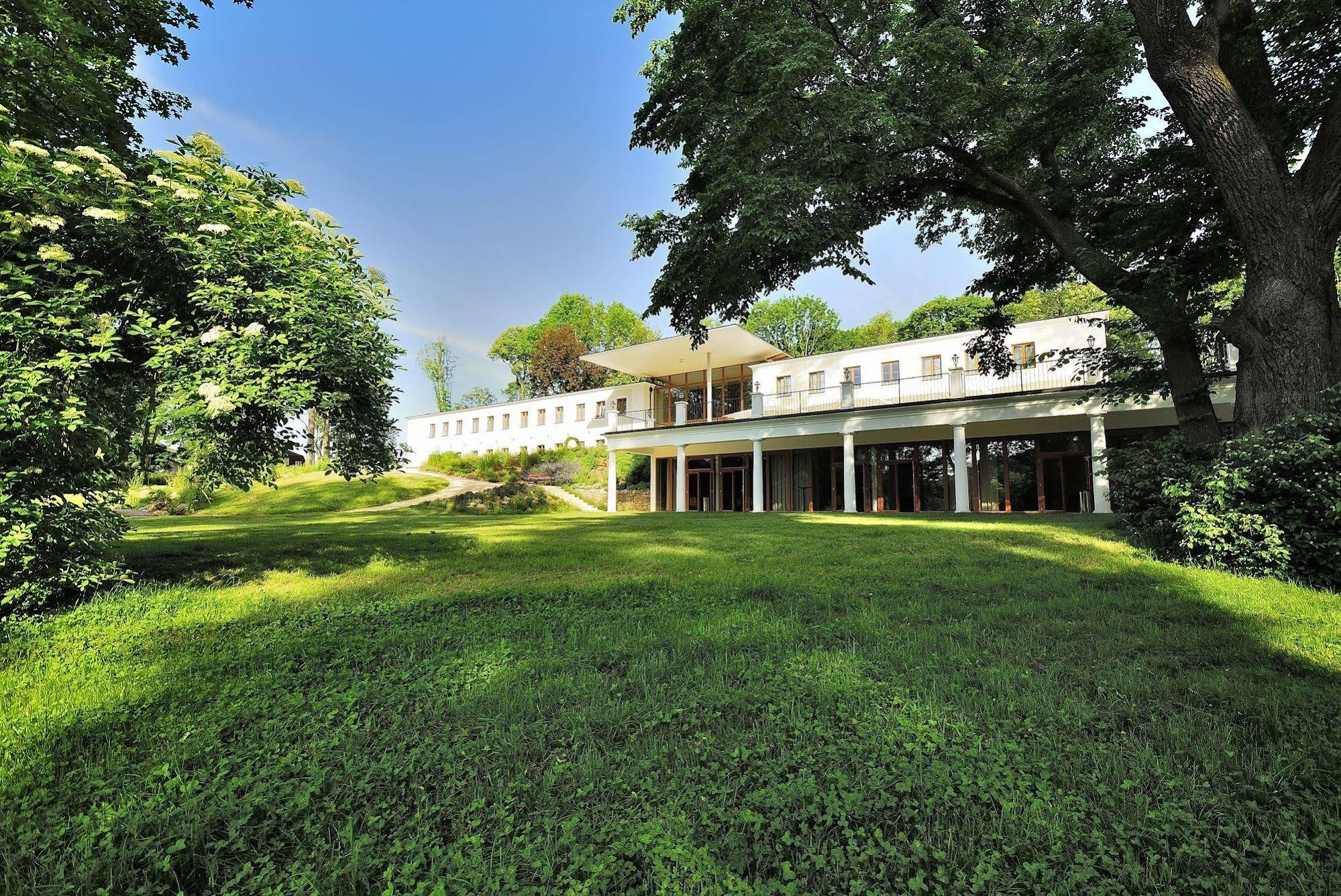Schlosspark Mauerbach - Adults Only ภายนอก รูปภาพ